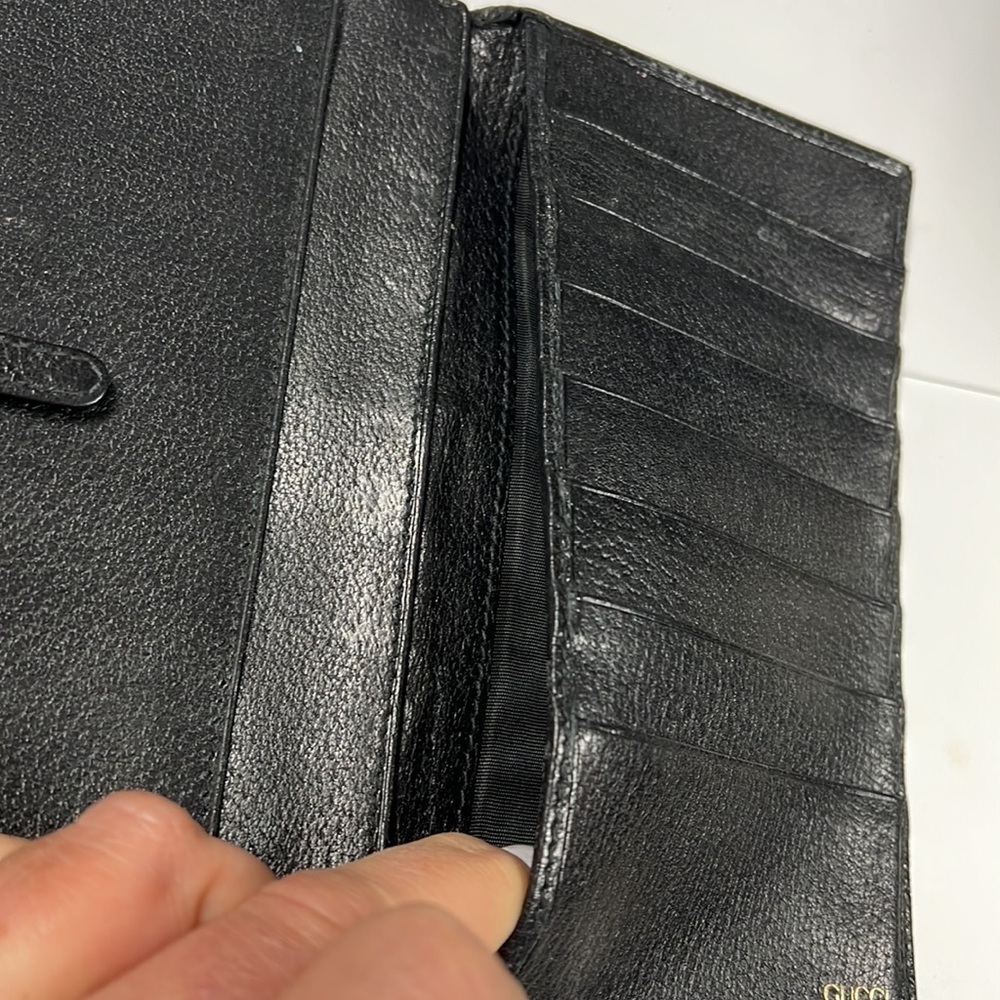 Vintage Gucci Kisslock Trifold Clutch Wallet - Picture 12 of 15